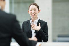 法律合规与合同管理支持